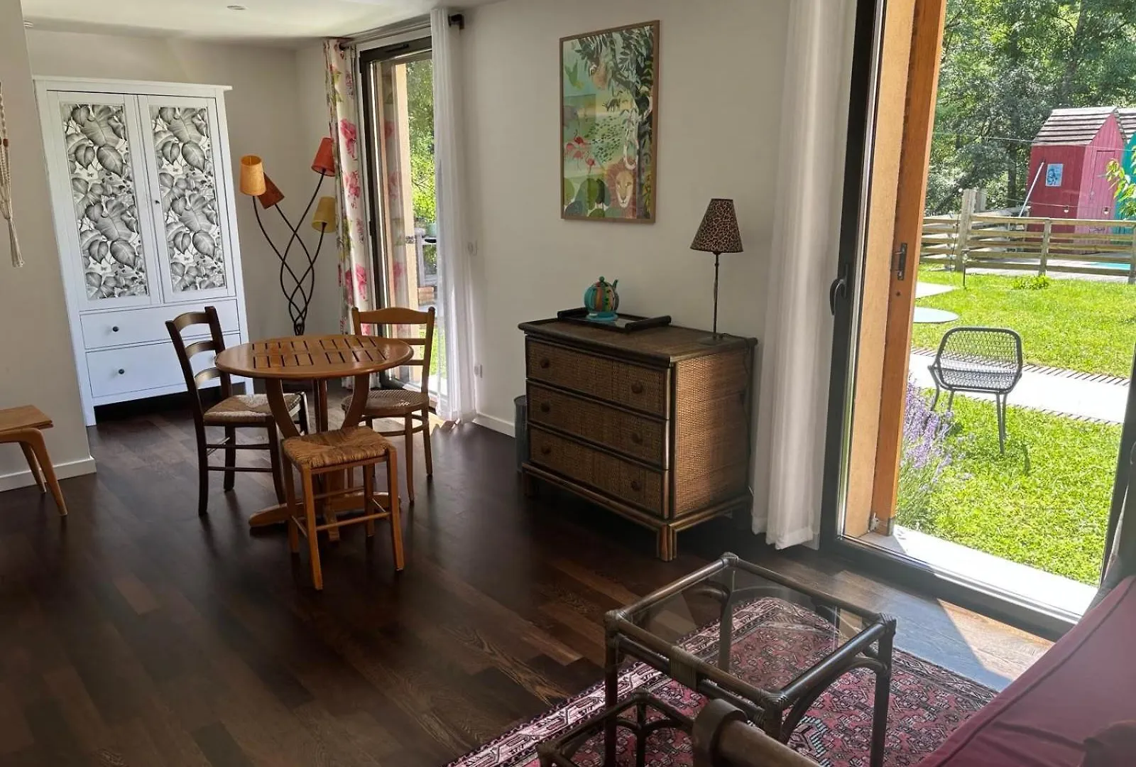 Les Cabanons Bed & Breakfast Dardilly 0*,